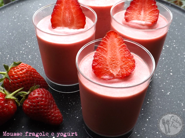 Mousse fragole e yogurt